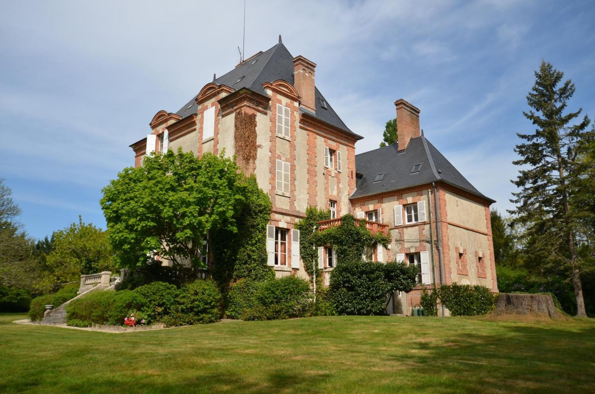 Hotes De Montboulan Salbris Exterior foto